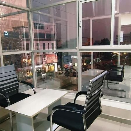 Hotel Vaishnavi Grand Miriālgūda Esterno foto